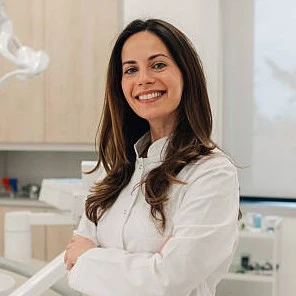 Dr. Olivia, BDS